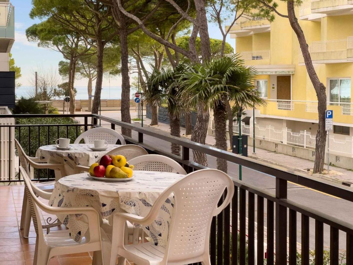 Apartments In Lignano Sabbiadoro 39726 Dış mekan fotoğraf
